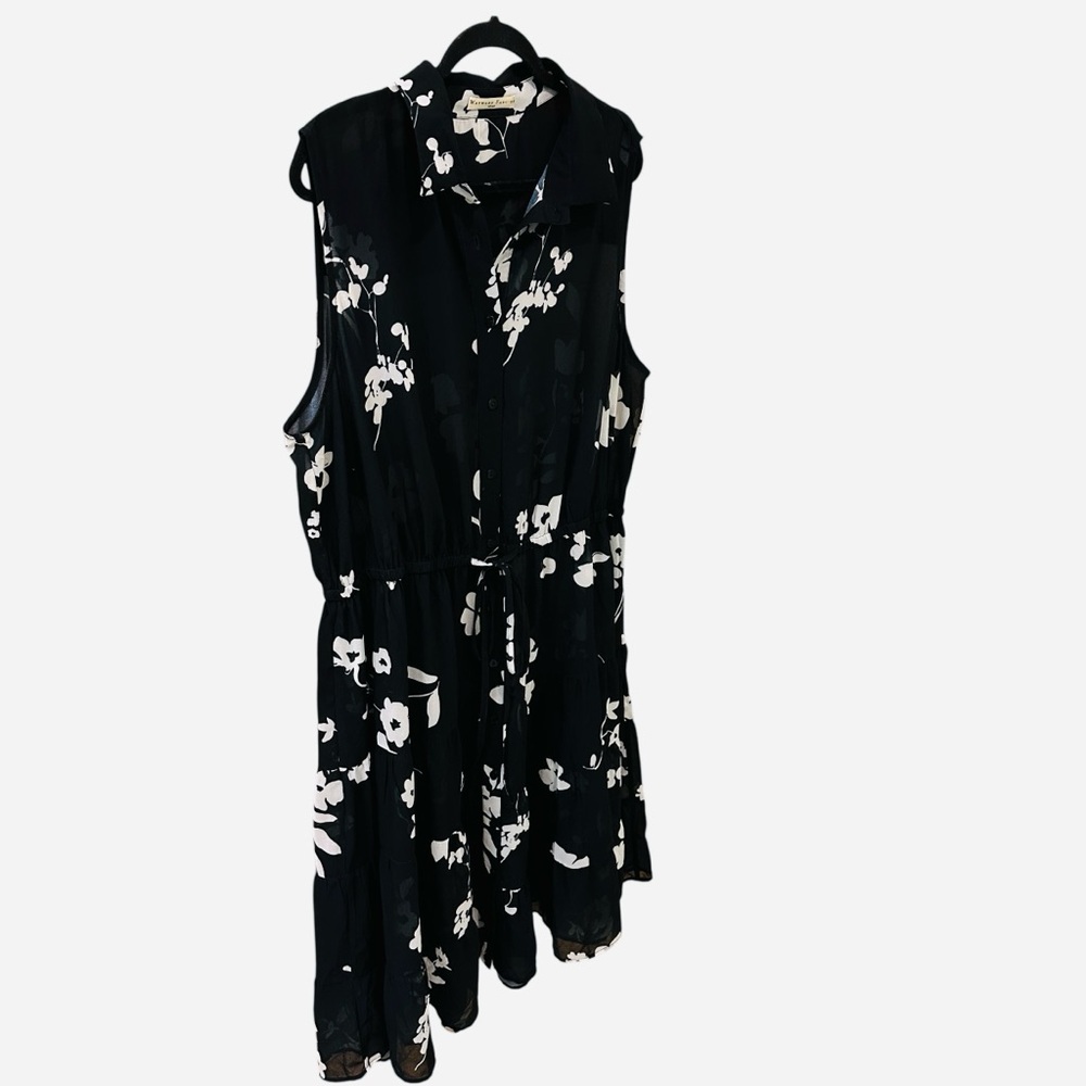 Wayward Fancies sheer sleeveless black white floral button down tiered dress - Picture 2 of 10